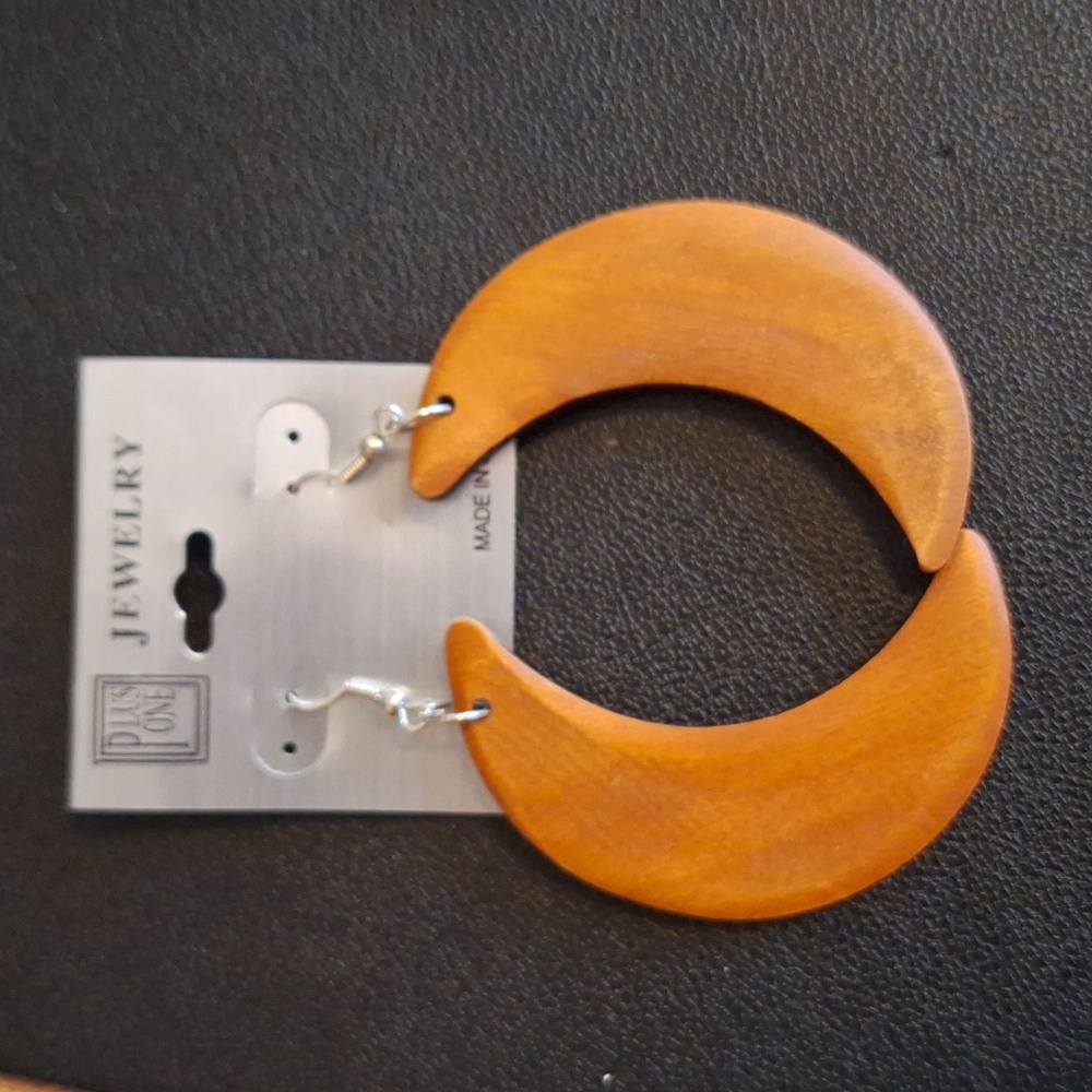 Tan wood Crescent earrings